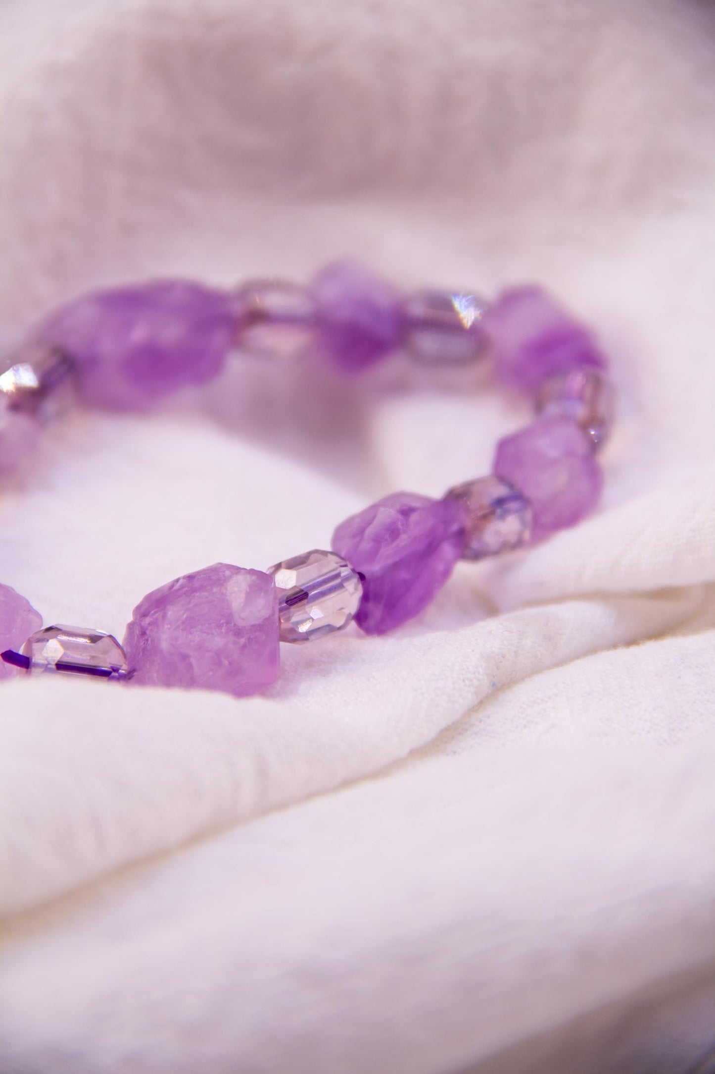 Pulsera de cuentas de amatista