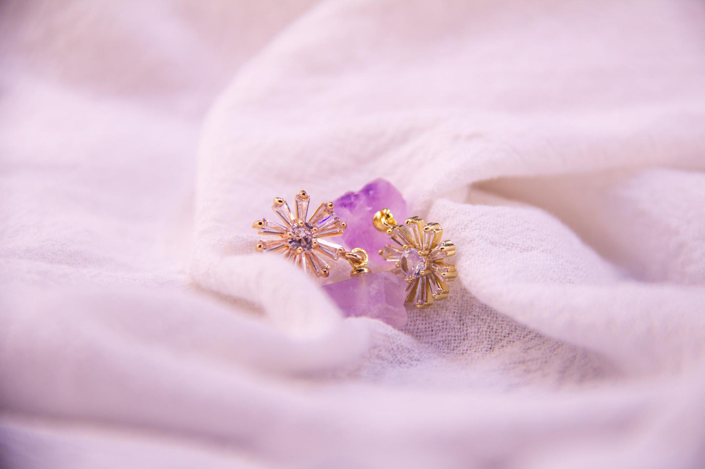 Amethyst Earrings: A Fusion of Natural Beauty and Sparkling Elegance