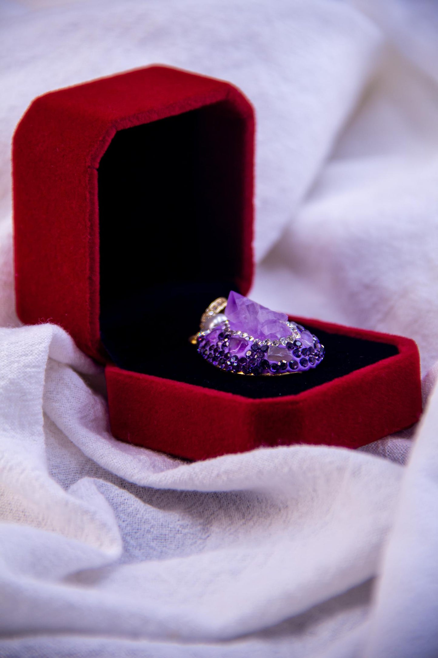 Amethyst Fantasy Pearl Pendant- A Dazzling Fusion of Nature and Luxury
