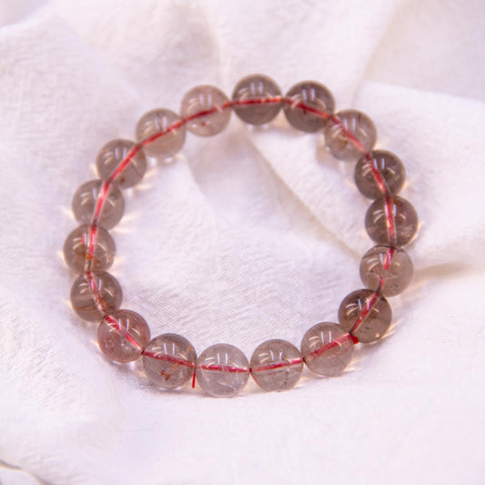 Rutilated Quartz Bracelet - A Blend of Natural Beauty and Spiritual Essence